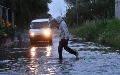 Fuerte temporal en el AMBA: evacuados, vuelos suspendidos y usuarios sin luz