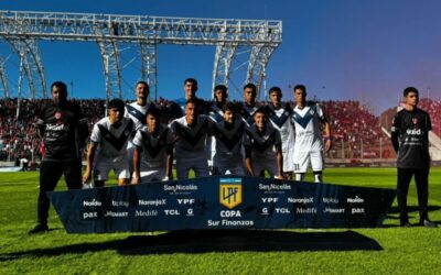 Vélez venció a Argentinos Juniors por penales y es el primer finalista de la Copa de la Liga