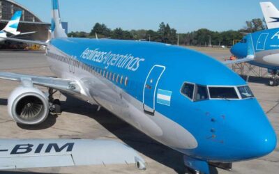 Sin acuerdo paritario entre los gremios aeronáuticos y Aerolíneas Argentinas