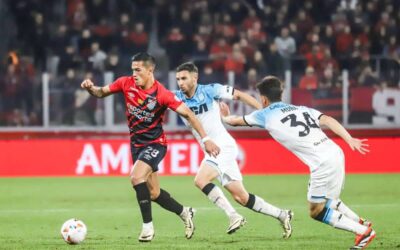 Racing recibe a Paranaense en la Copa Sudamericana