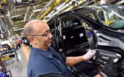 El crecimiento del empleo en Estados Unidos aceleró en septiembre y la tasa de desempleo cayó al 4.1%