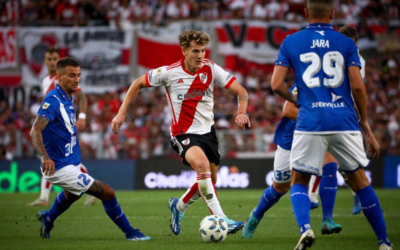 Con la mente en la Libertadores, River recibe al líder Vélez