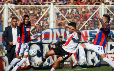 San Lorenzo fue mejor que River, pero no le pudo ganar