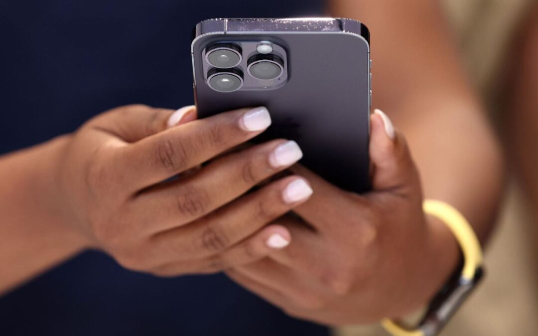 Gobierno elimina impuestos a celulares importados: ¿cómo afecta al consumidor?