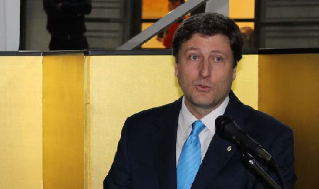 Crisis en Cancillería: renunció el vicecanciller Eduardo Bustamante.