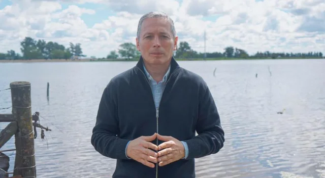 Gray advirtió por millones de hectáreas bajo el agua