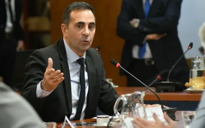 Cordero asegura que la reforma laboral legisla “hacia adelante y no toca ningún derecho”