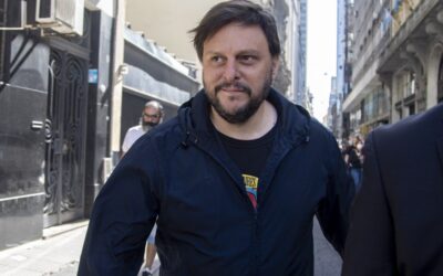 Con ironía, Santoro ironizó sobre el discurso de Milei en Davos y lo comparó con Trump