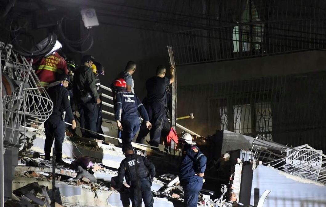 Terremotos en Venezuela: son 164 los muertos y 971 los heridos tras los sismos de magnitud 7,2 y 7,5
