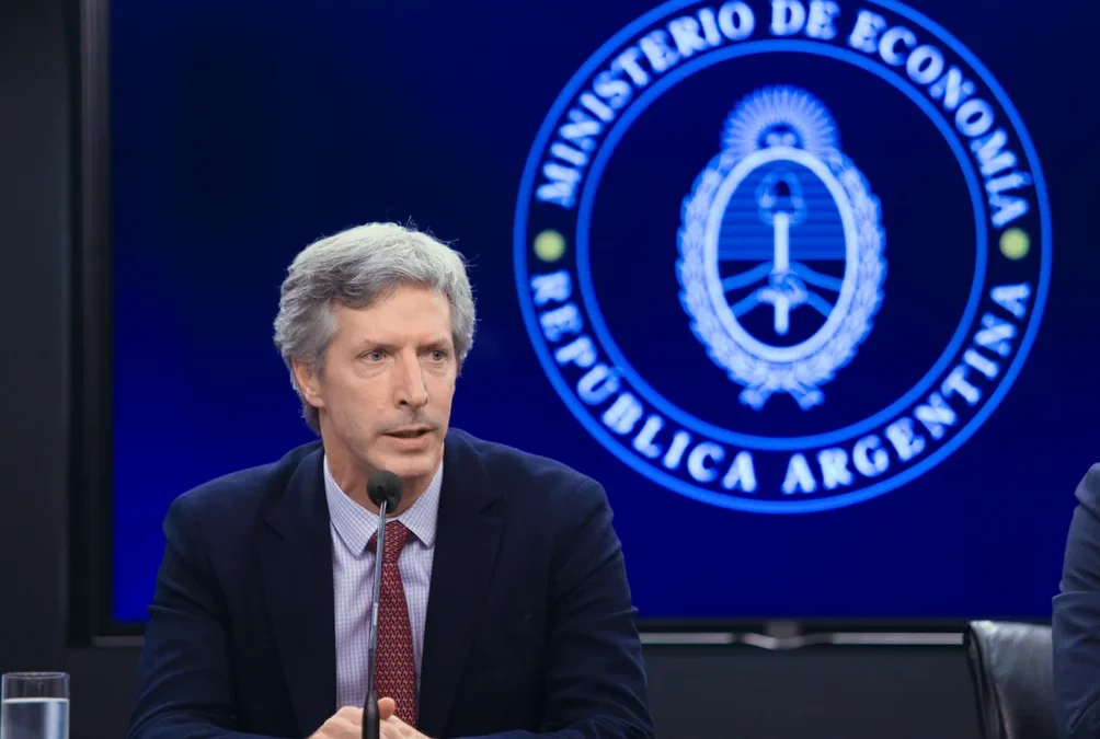 El presidente de Banco Central dice que no esperan un “boom” de créditos en dólares a empresas